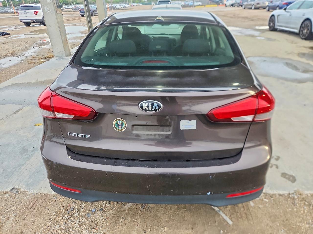 2017 Kia Forte Lx - Фото 6
