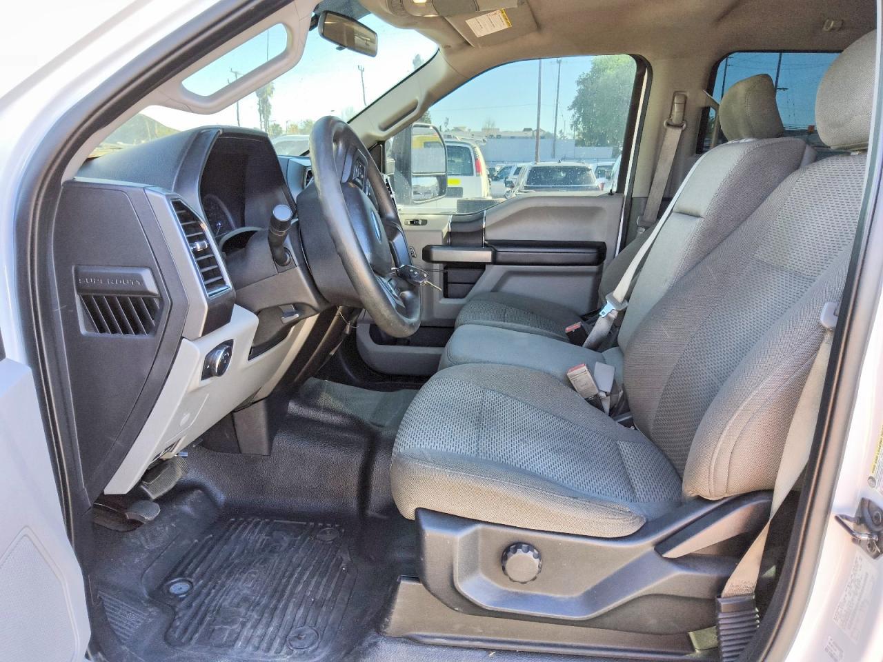 2019 Ford F250 Super Duty - Фото 7