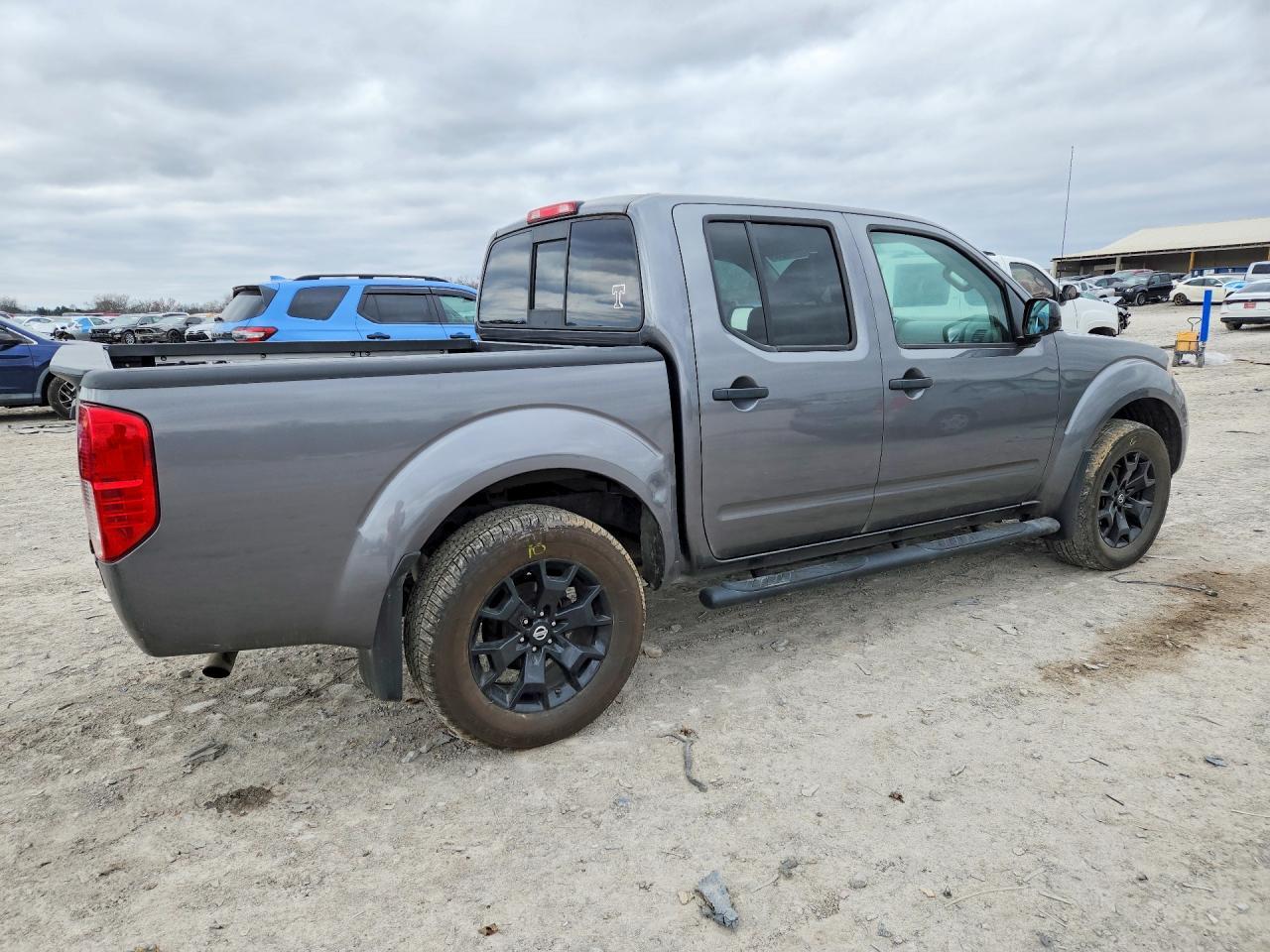 2020 Nissan Frontier S - Фото 3