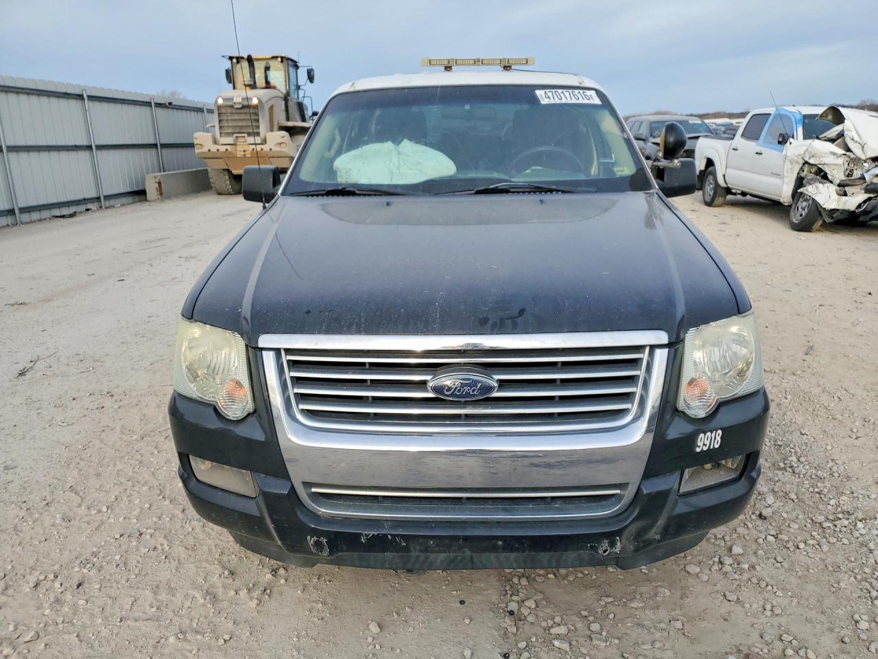 2010 Ford Explorer - Фото 5