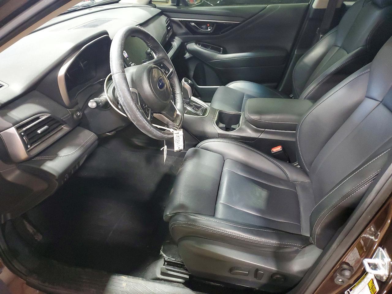 2022 Subaru Outback Limited - Image 7