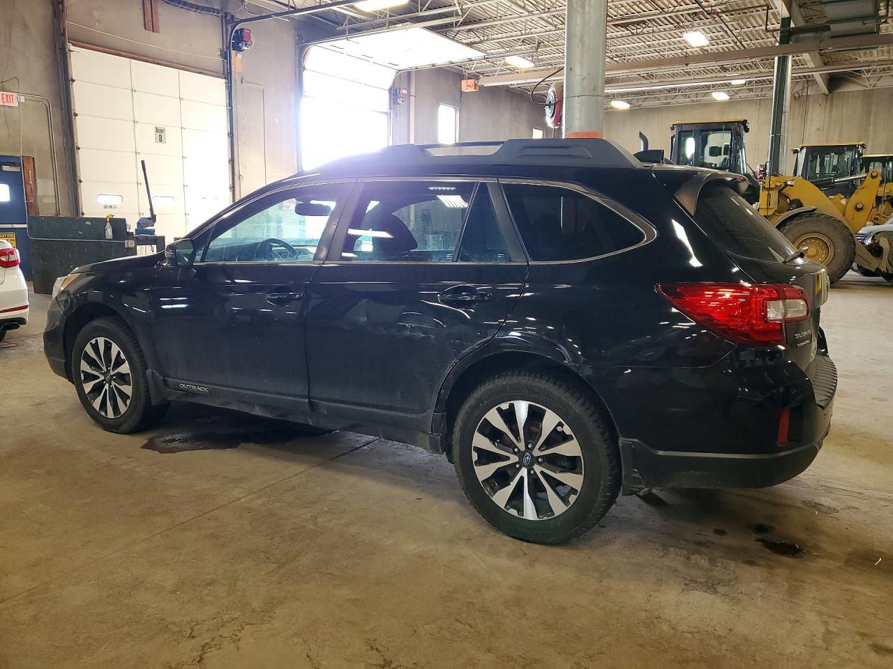 2016 Subaru Outback 2.5I Limited - Фото 2