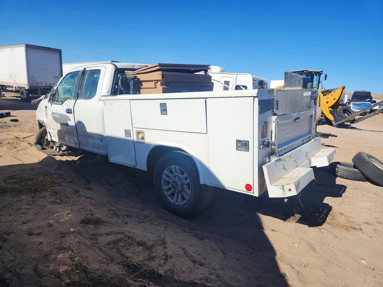 2019 Ford F-250 - Image 2
