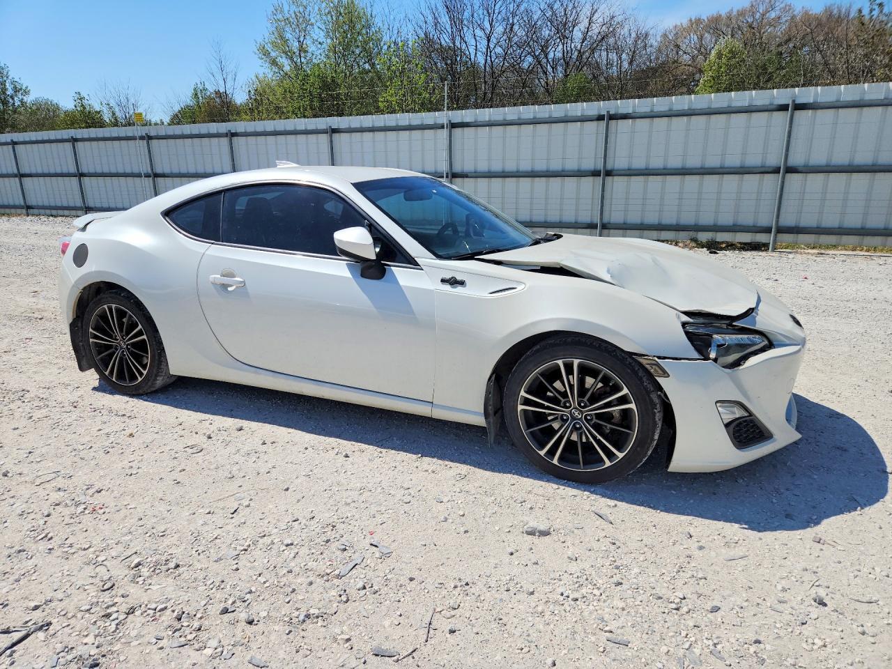 2013 Scion Fr-S - Image 4