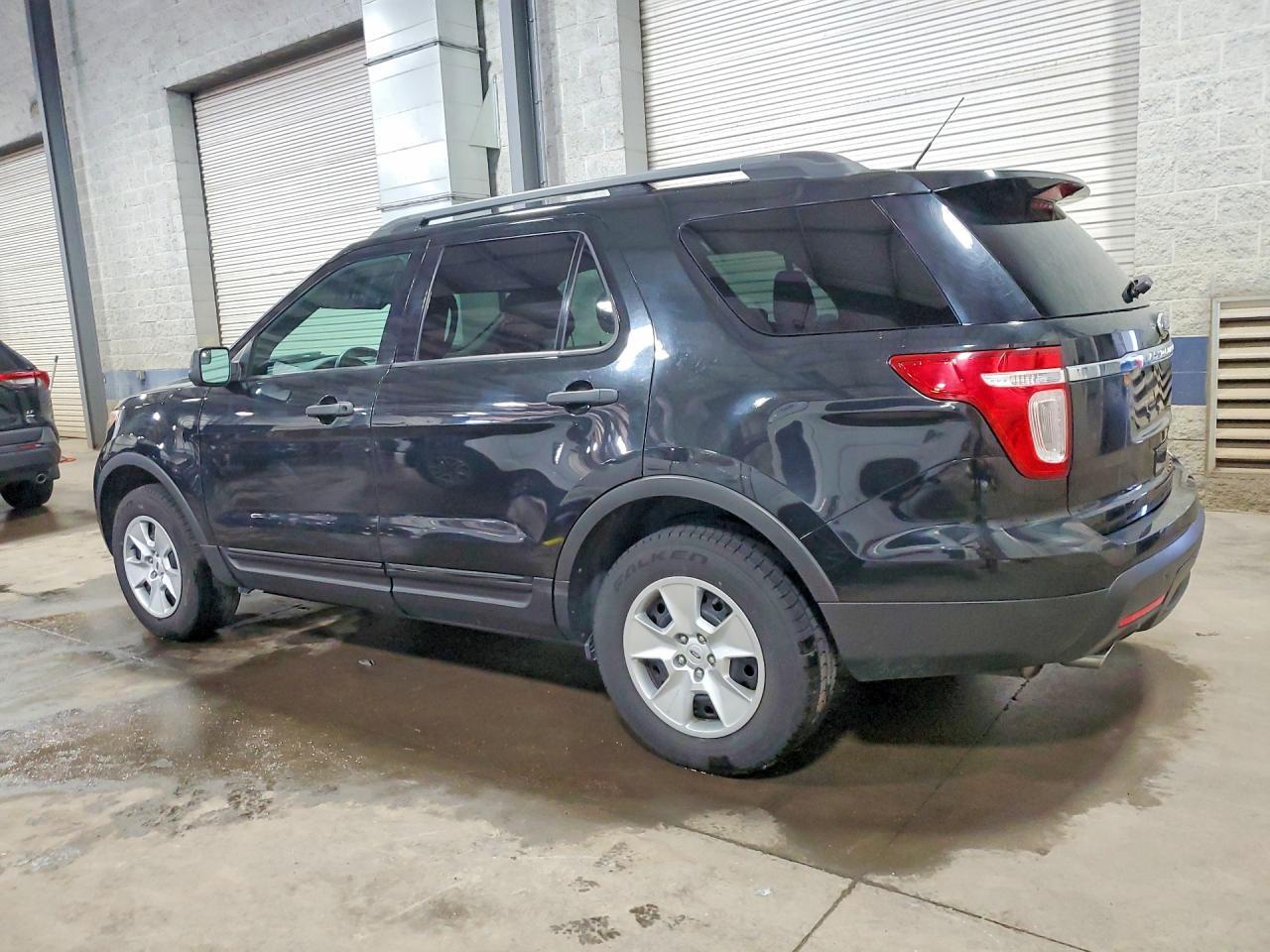 2012 Ford Explorer - Image 2