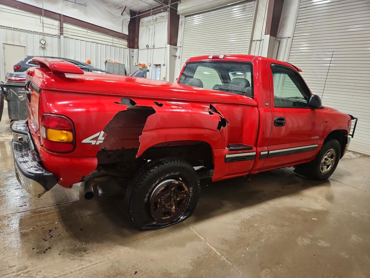 1999 Chevrolet Silverado K1500 - Фото 3