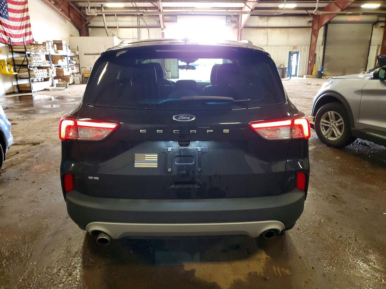 2020 Ford Escape - Фото 6