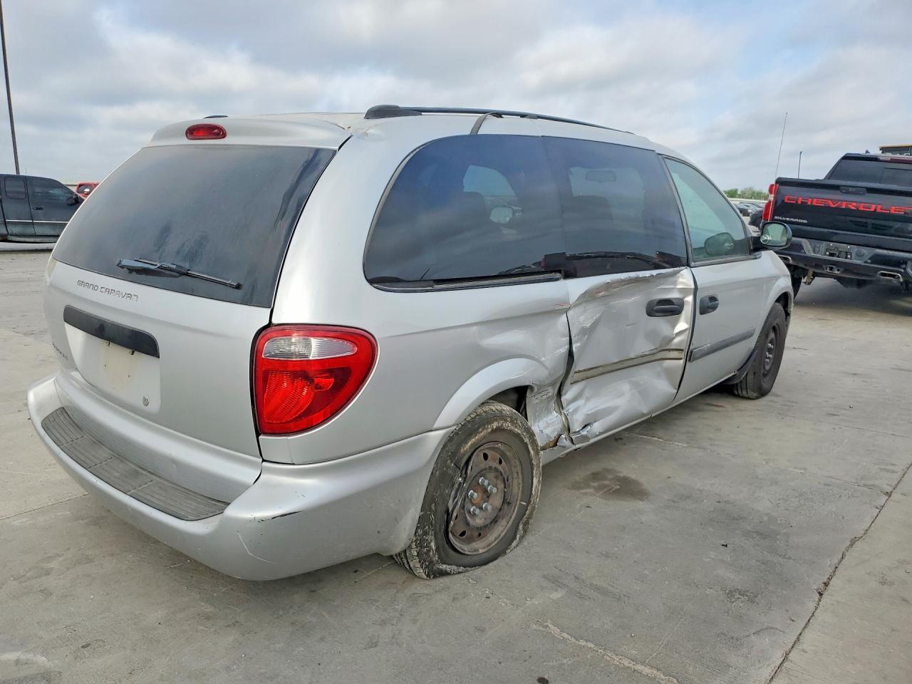 2005 Dodge Grand Caravan Se - Фото 3