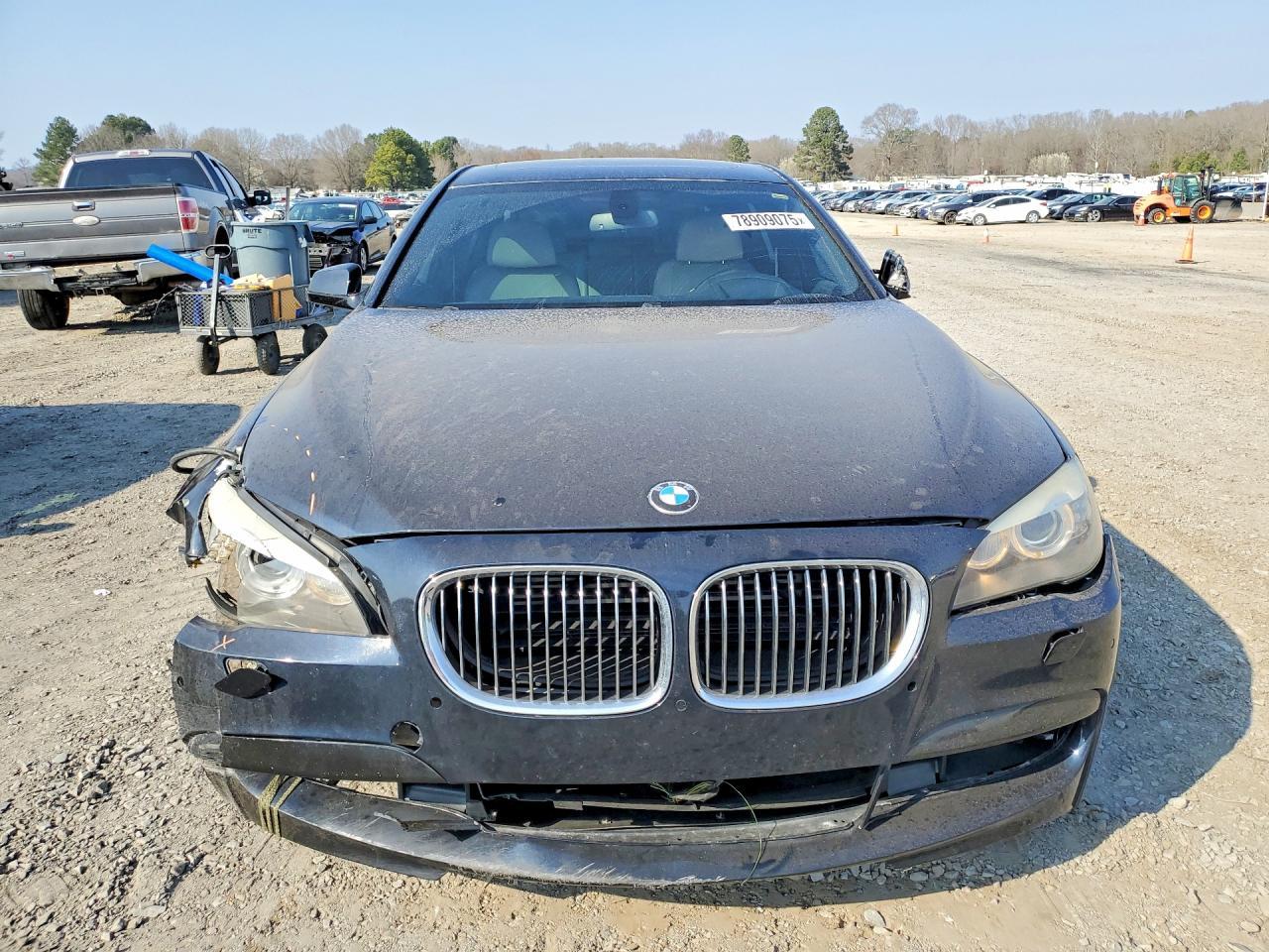 2011 BMW 750 Li - Фото 5