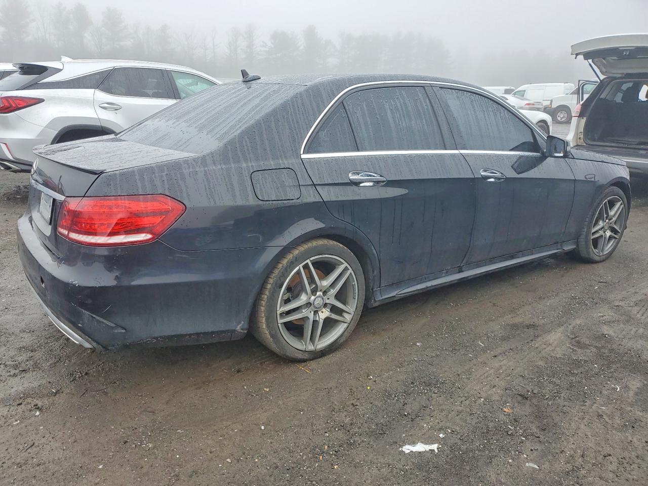 2015 Mercedes-Benz E 350 - Фото 3