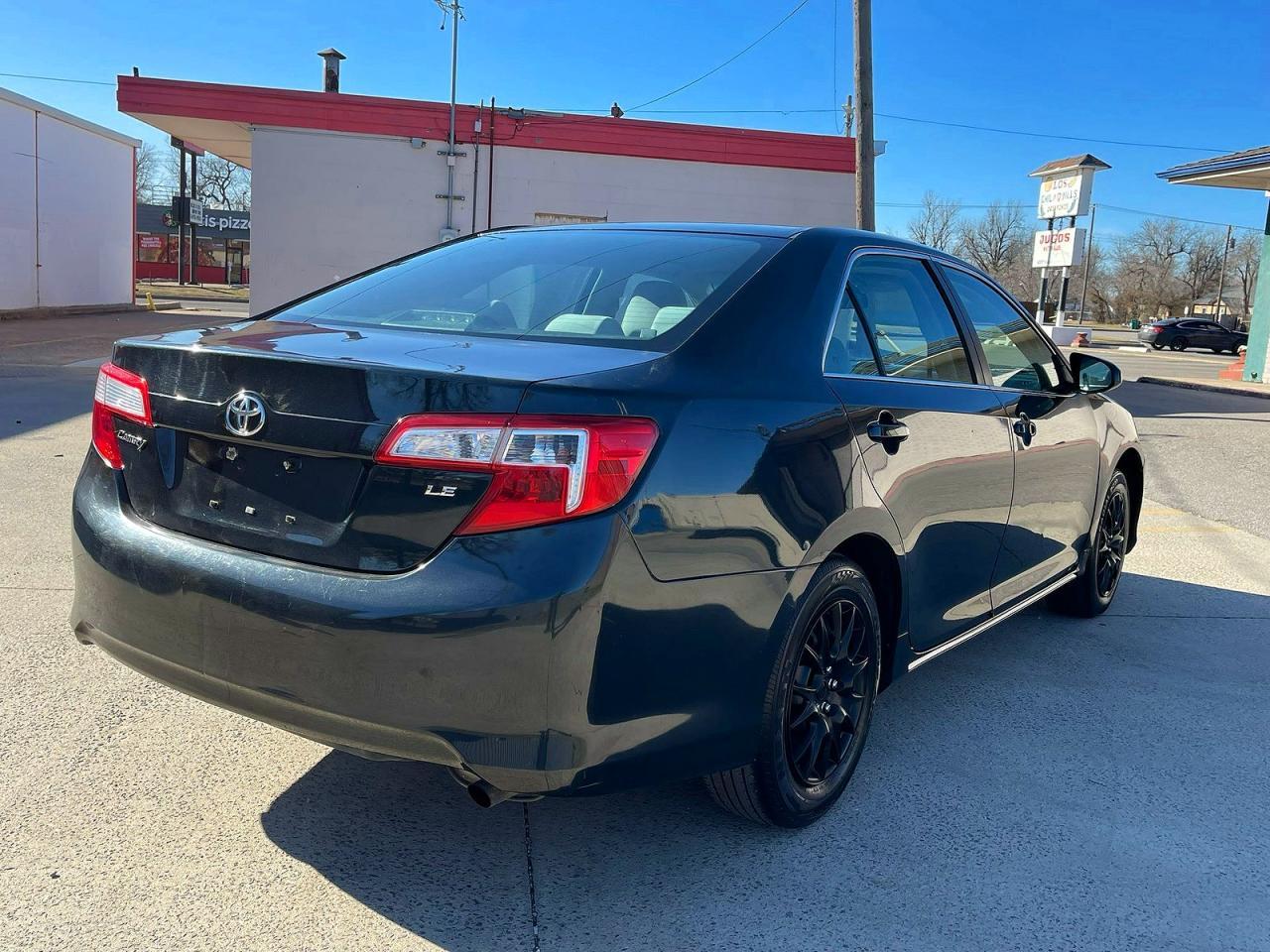 2013 Toyota Camry L - Image 4