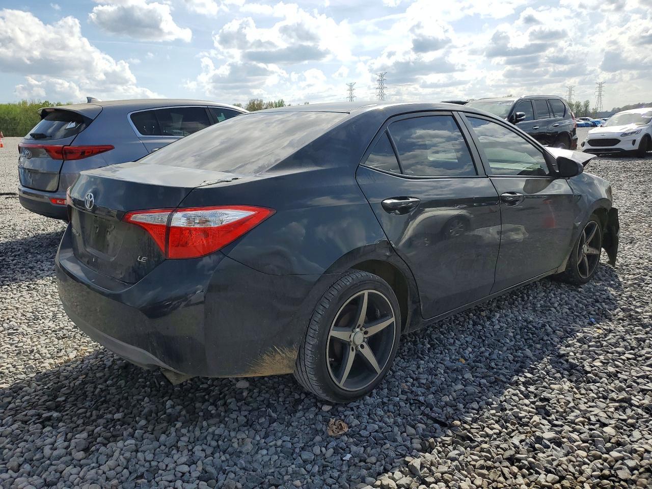 2016 Toyota Corolla Le - Image 3