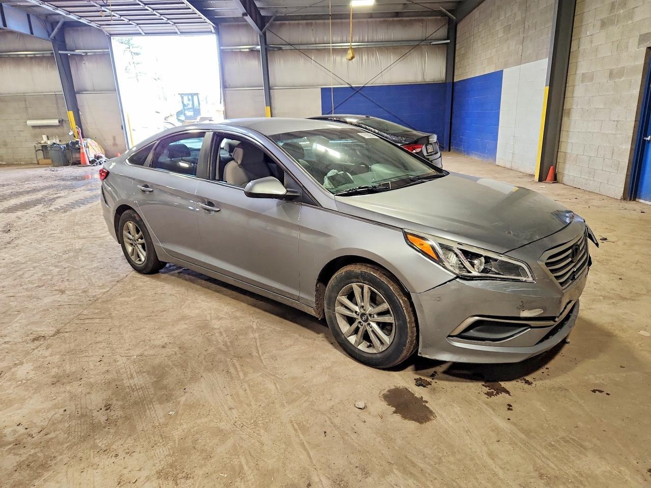 2017 Hyundai Sonata Base - Фото 4