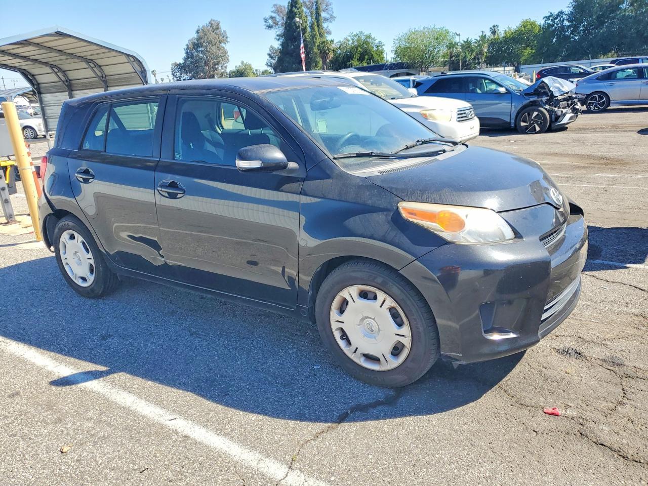 2010 Scion Xd Base - Фото 4