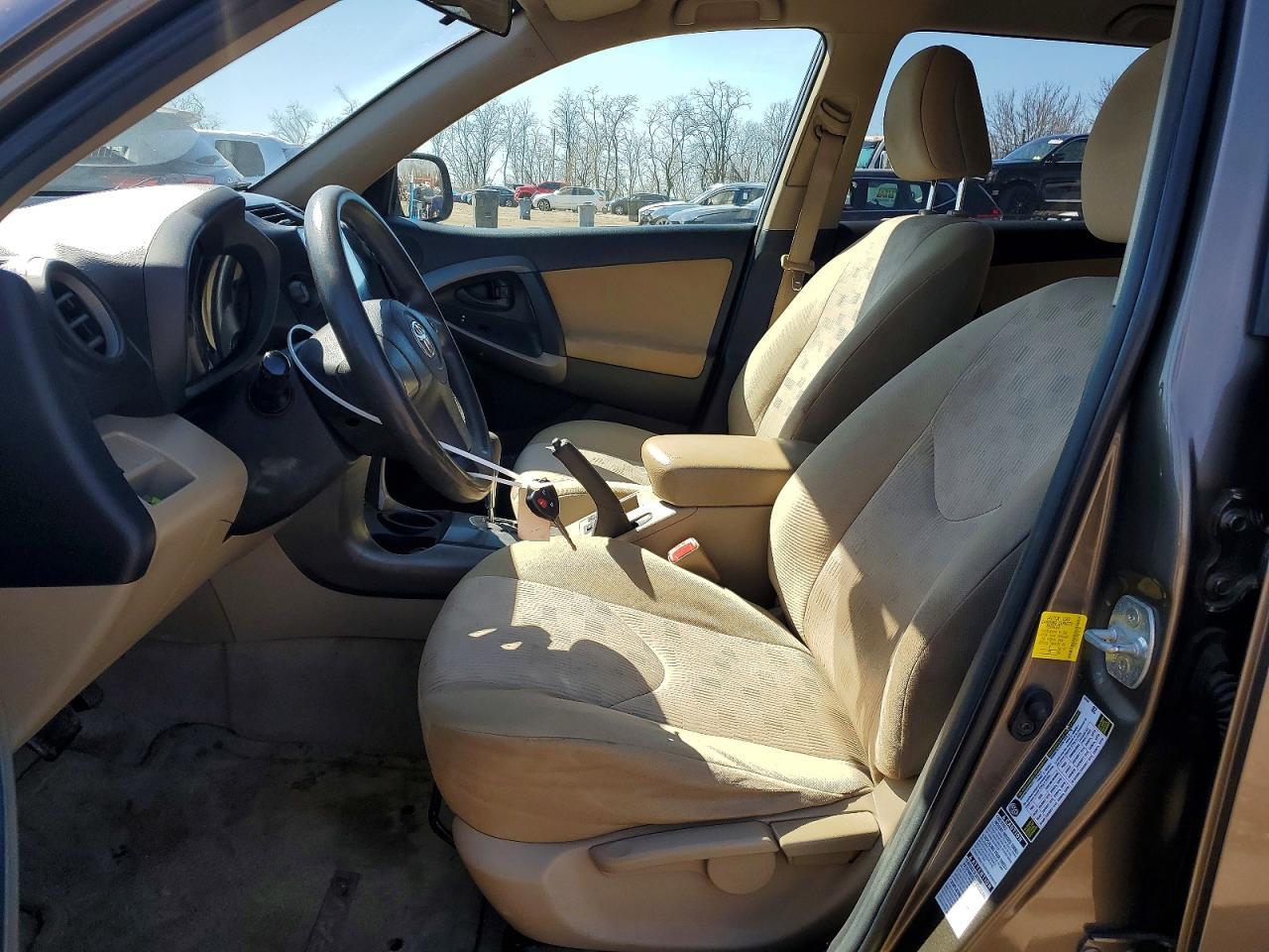 2011 Toyota Rav4 Base - Image 7