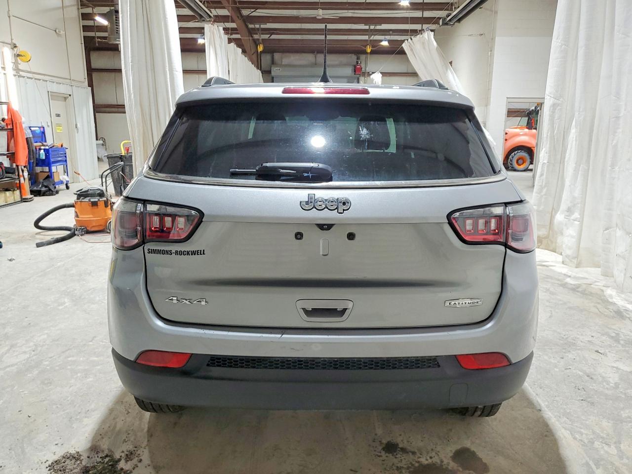 2022 Jeep Compass Latitude - Фото 6