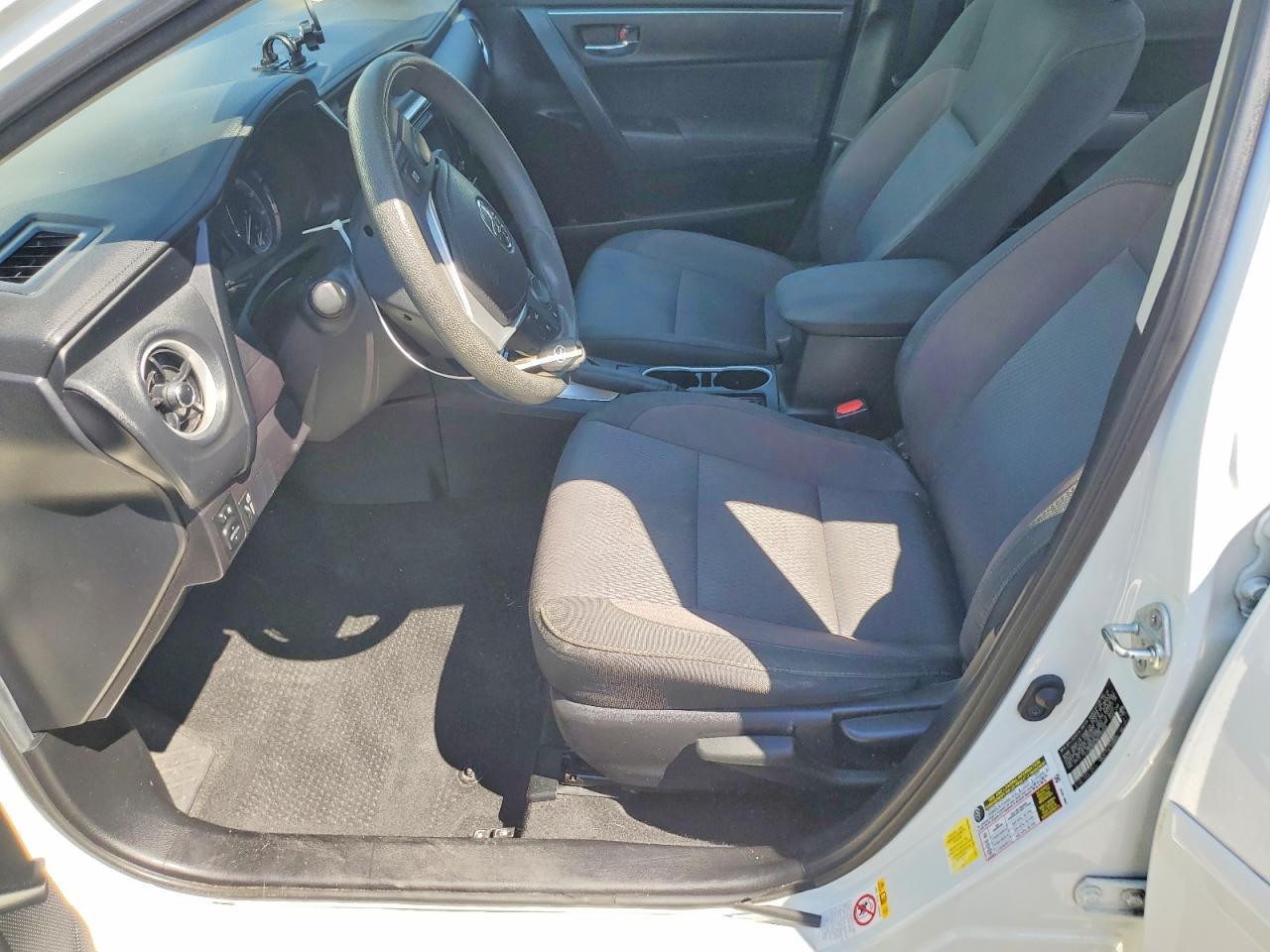 2019 Toyota Corolla Le - Image 7
