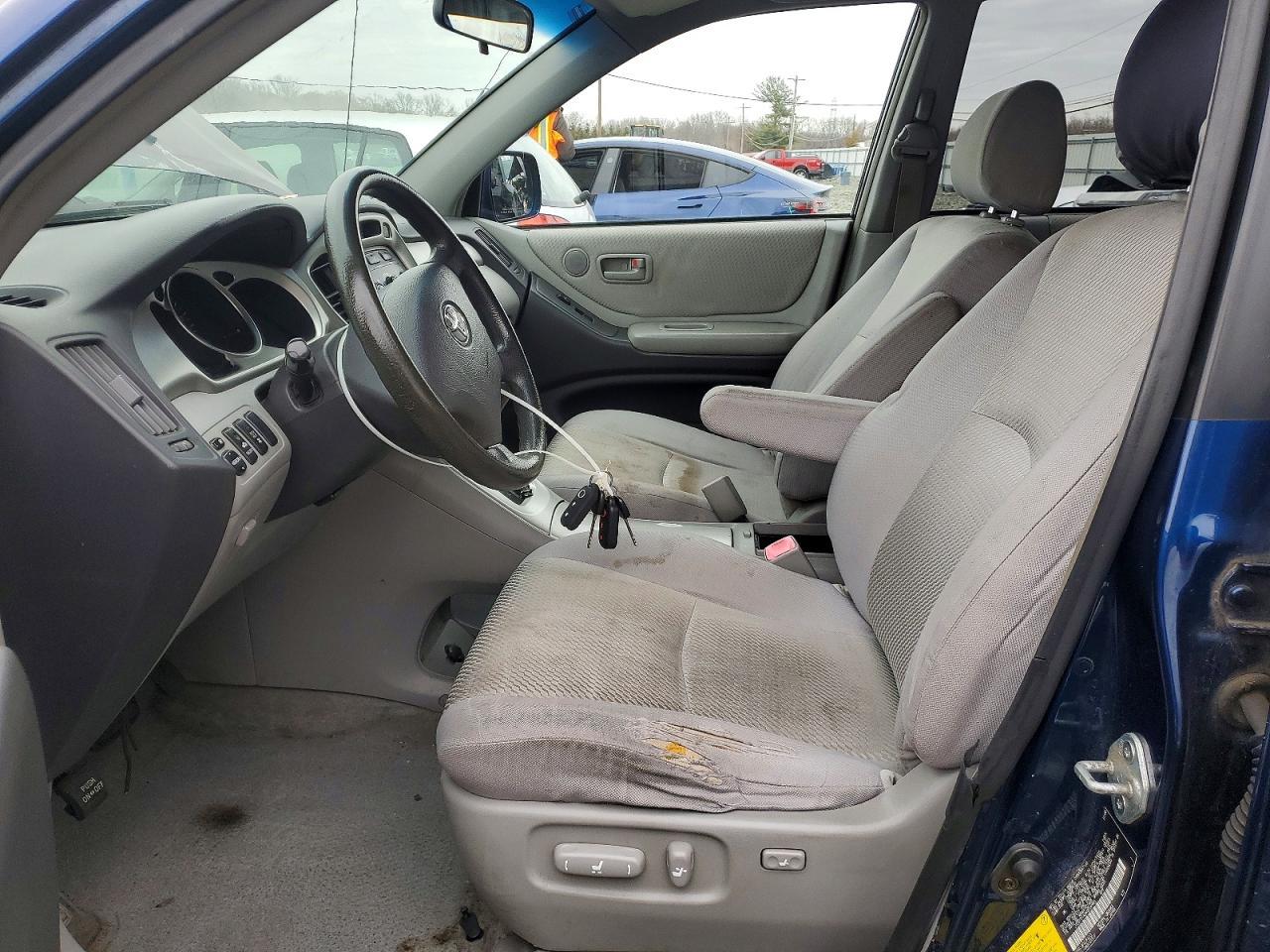 2004 Toyota Highlander Base - Фото 7