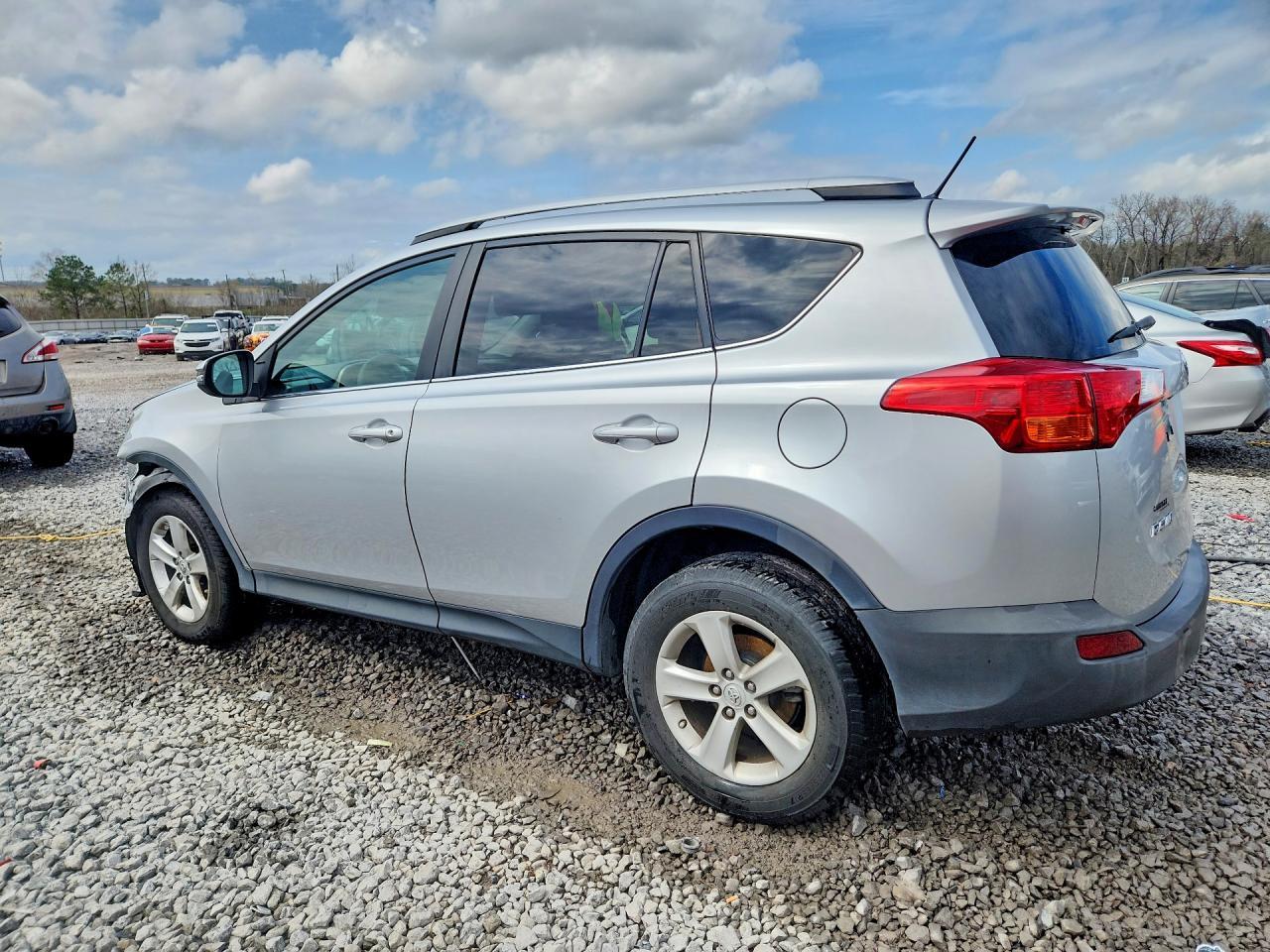 2014 Toyota Rav4 Xle - Фото 2