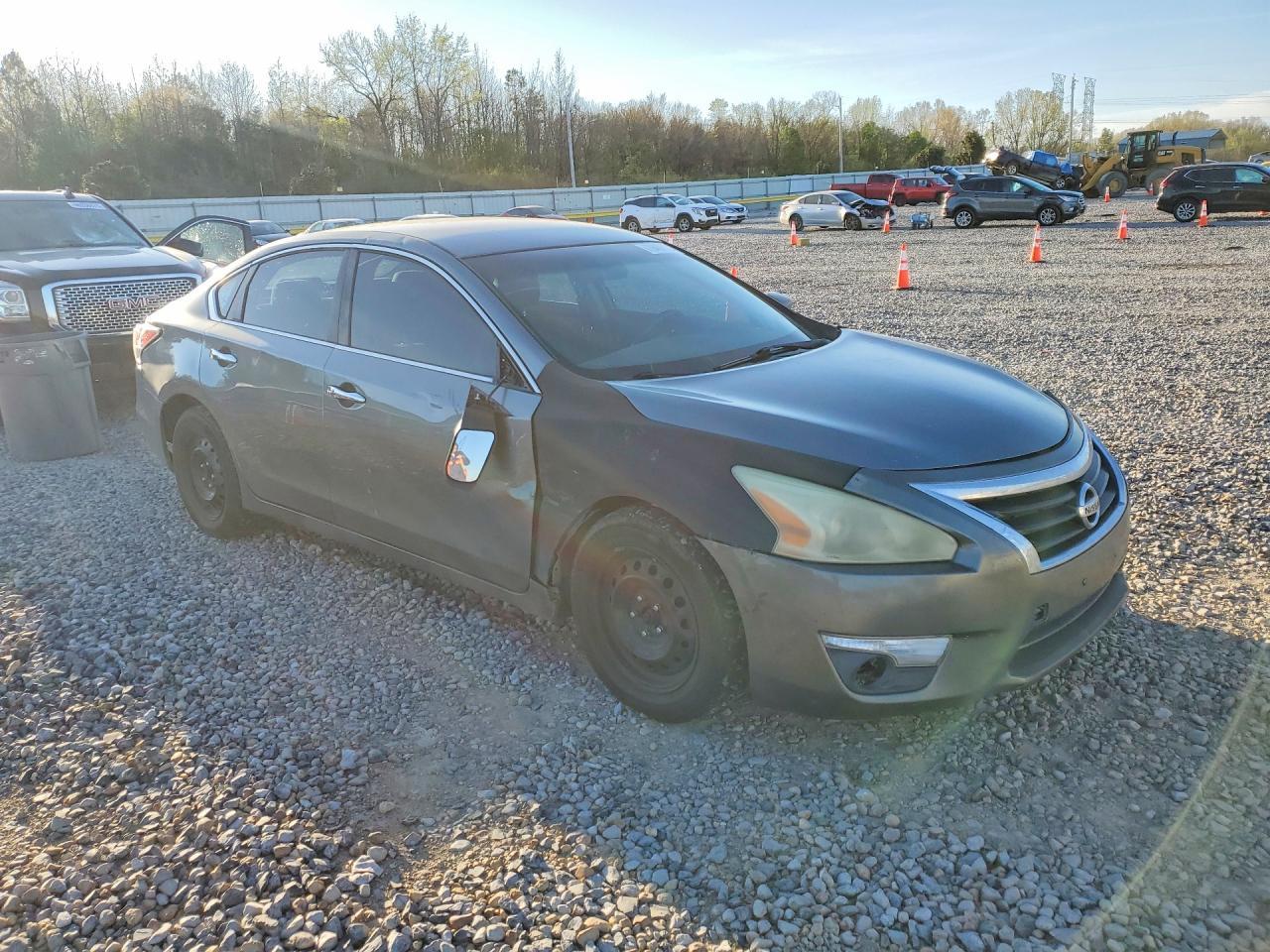 2015 Nissan Altima 2.5 S - Фото 4