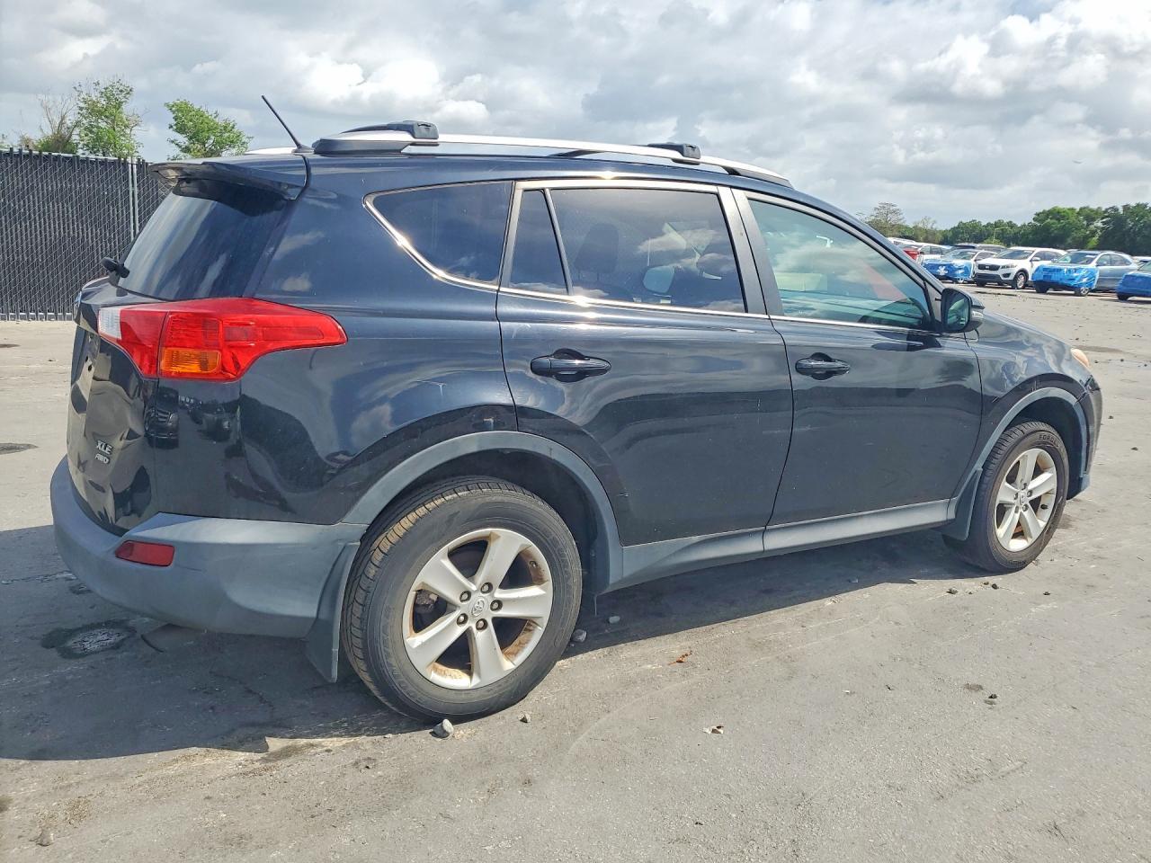 2013 Toyota Rav4 Xle - Фото 3