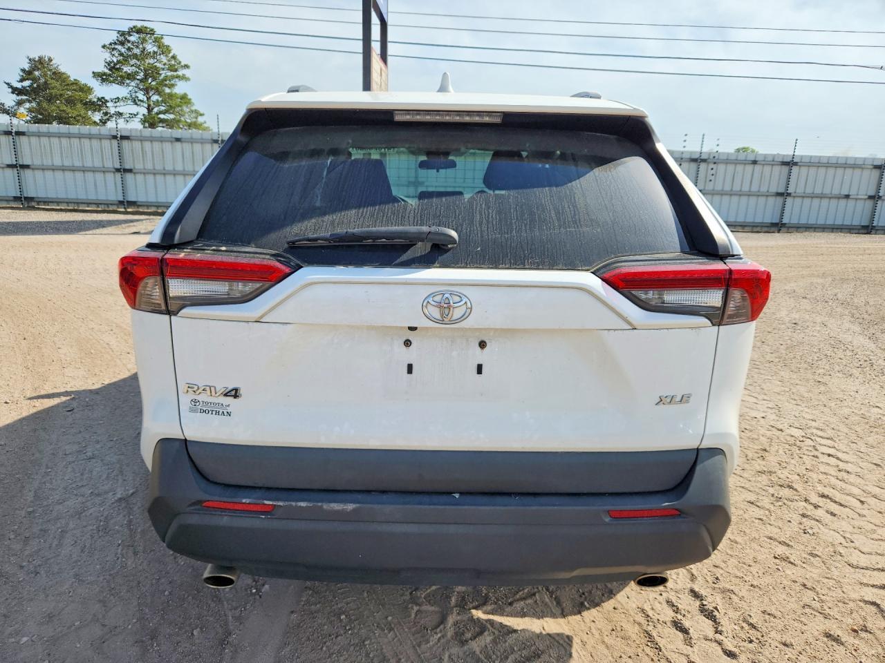 2021 Toyota Rav4 Xle - Фото 6