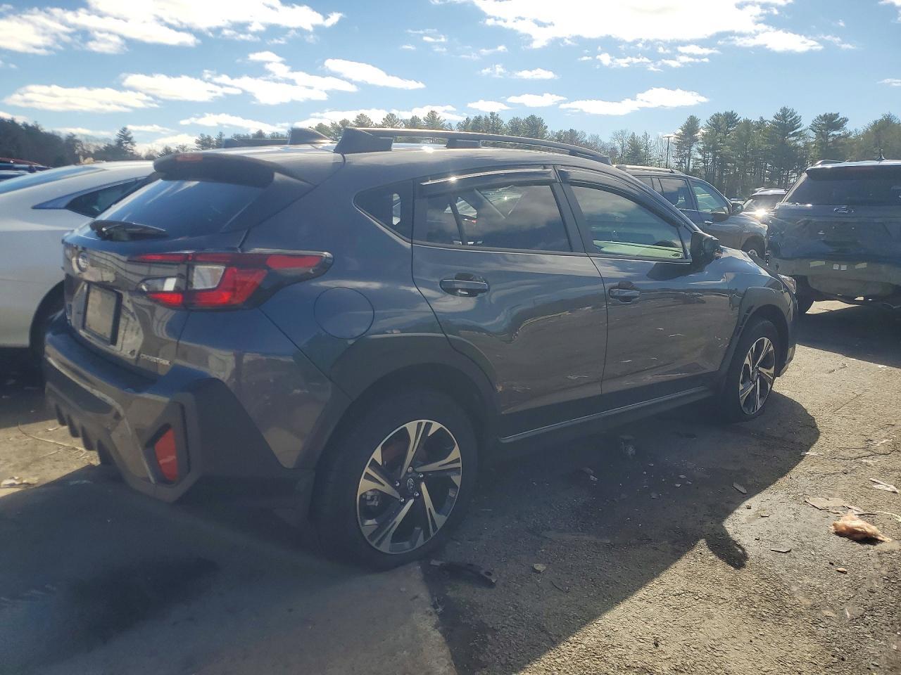 2025 Subaru Crosstrek Premium - Фото 3