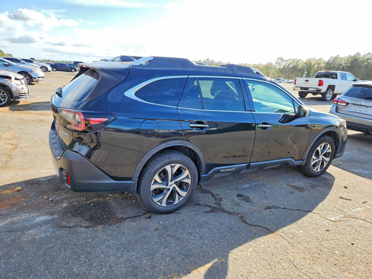 2021 Subaru Outback Touring - Фото 3