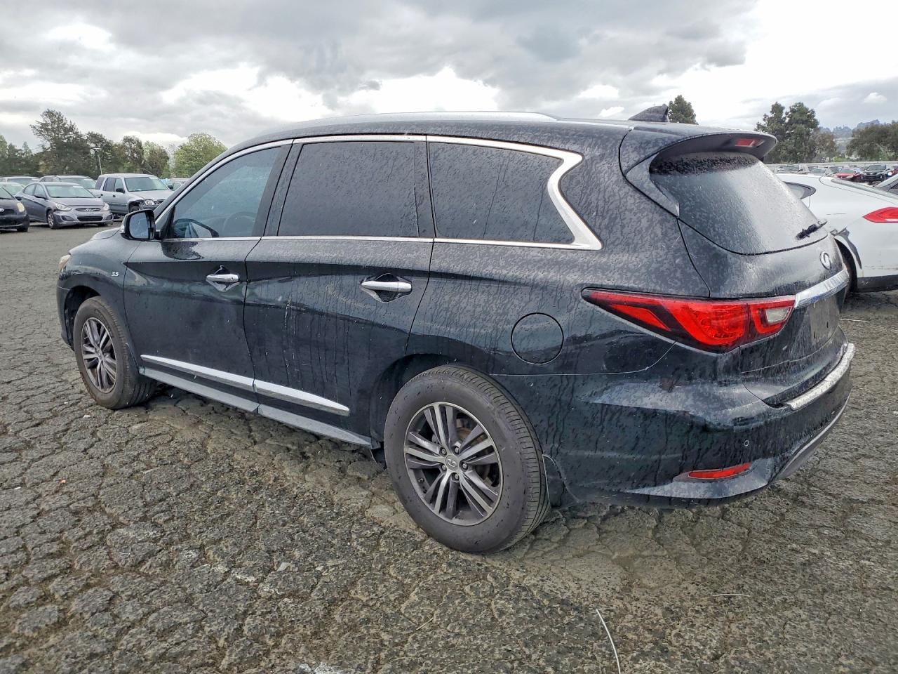 2018 Infiniti Qx60 Base - Фото 2
