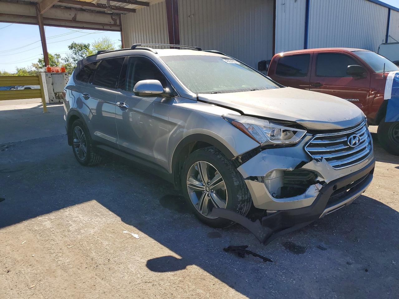 2016 Hyundai Santa Fe Se - Фото 4
