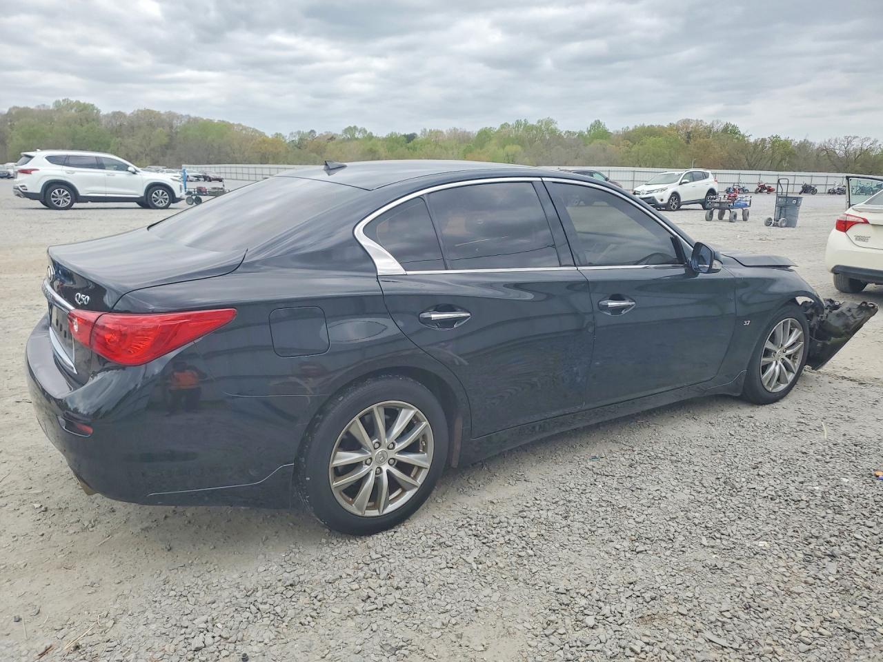 2015 Infiniti Q50 Premium - Фото 3