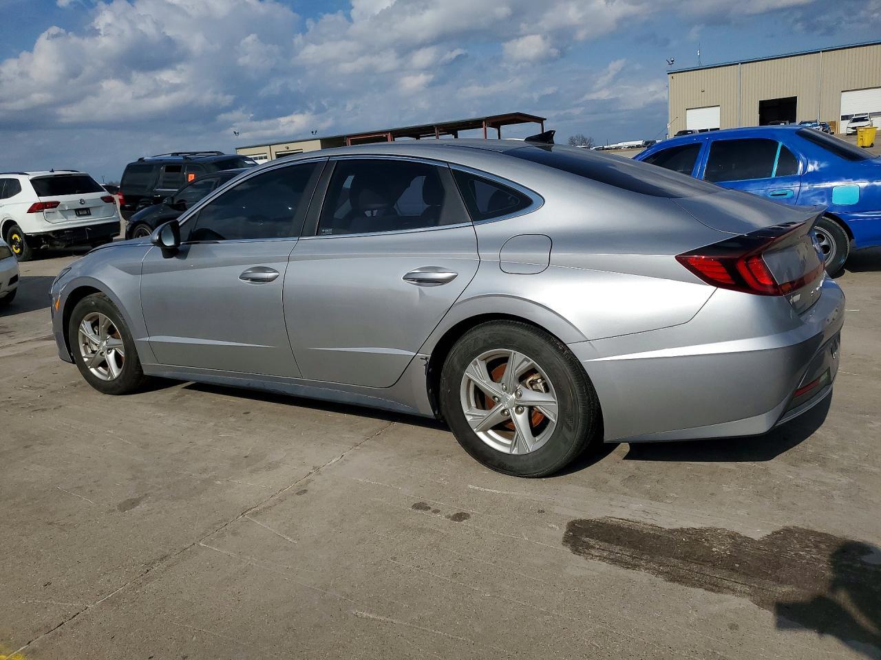 2021 Hyundai Sonata Se - Image 2