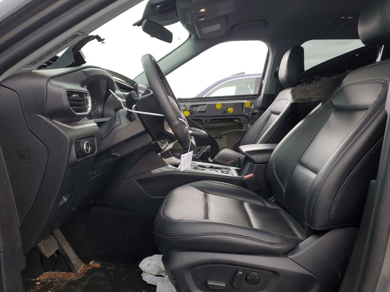2023 Ford Explorer Xlt - Image 7