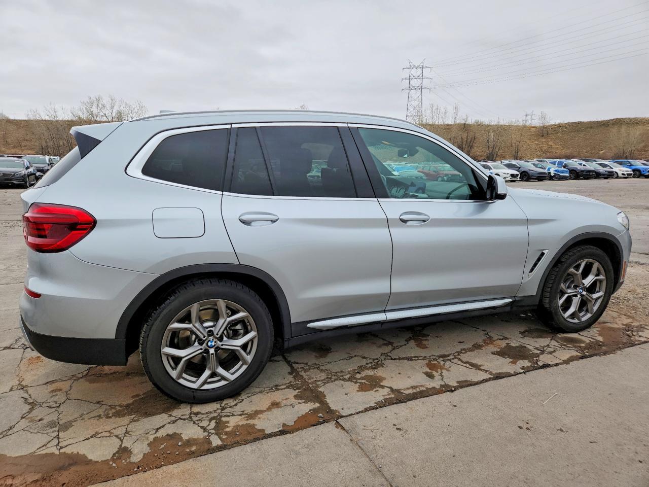 2021 BMW X3 xDrive30I - Фото 3