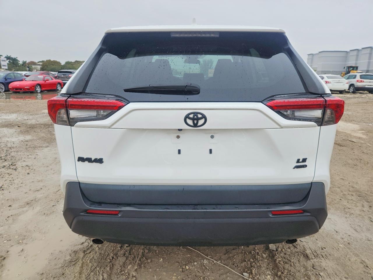 2023 Toyota Rav4 Le - Фото 6