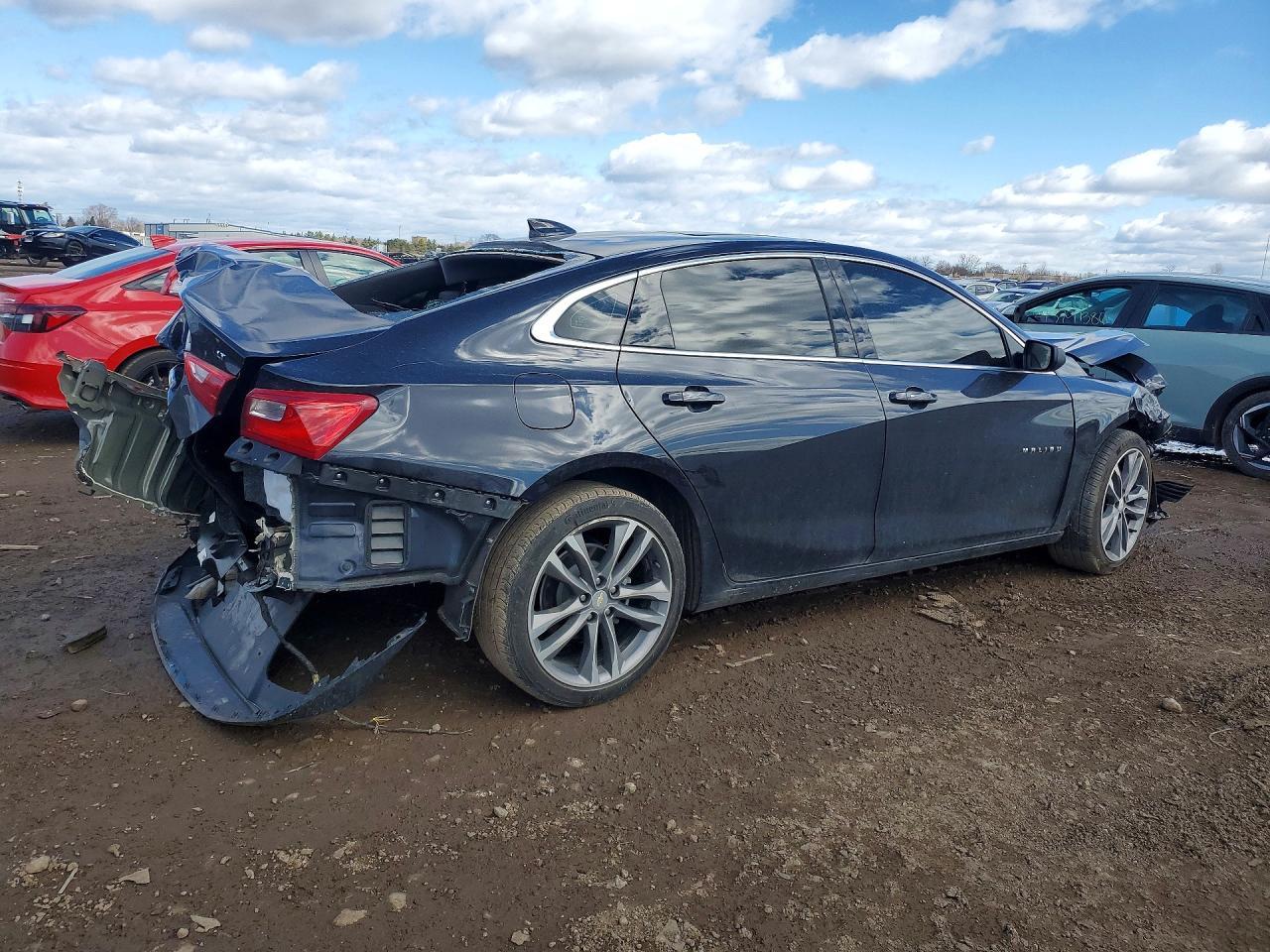 2023 Chevrolet Malibu Lt - Фото 3