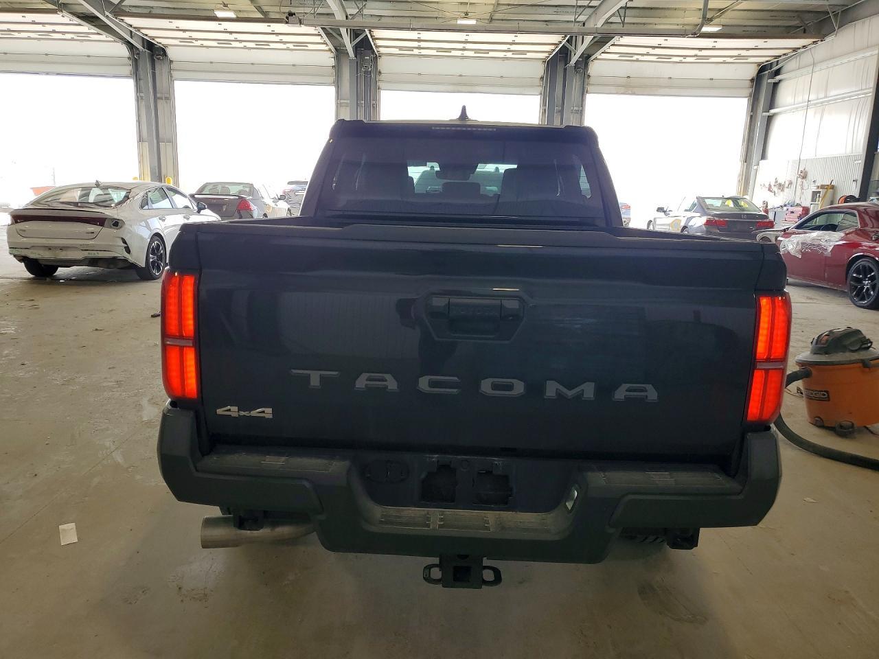 2025 Toyota Tacoma Sr5 - Фото 6