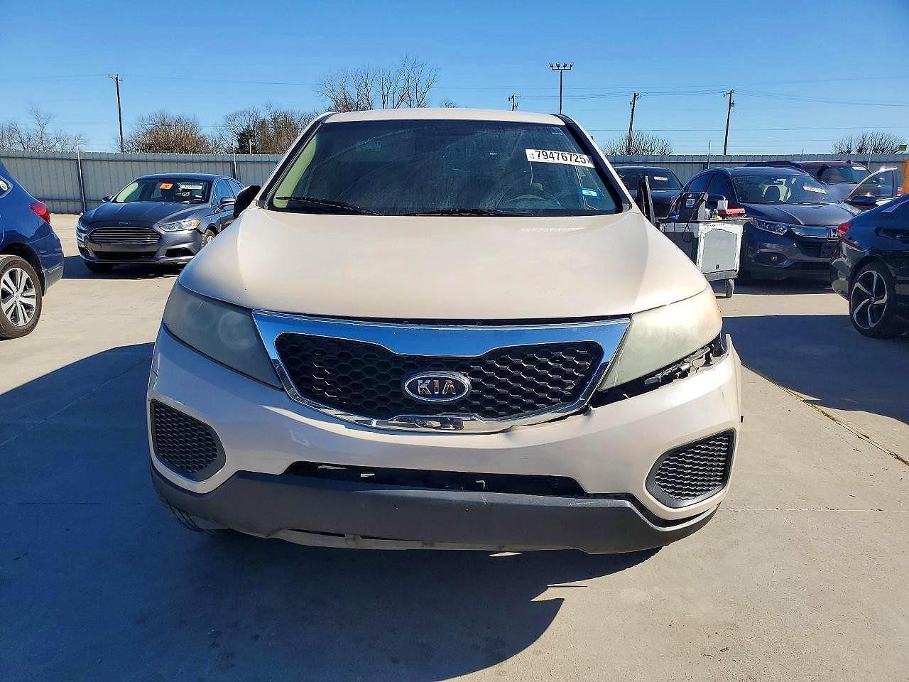 2011 Kia Sorento Lx - Image 5