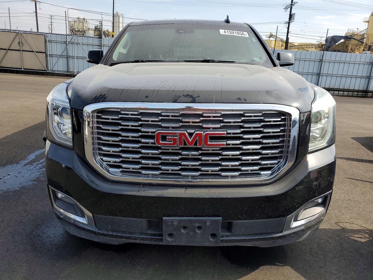 2020 GMC Yukon Xl Denali - Фото 5