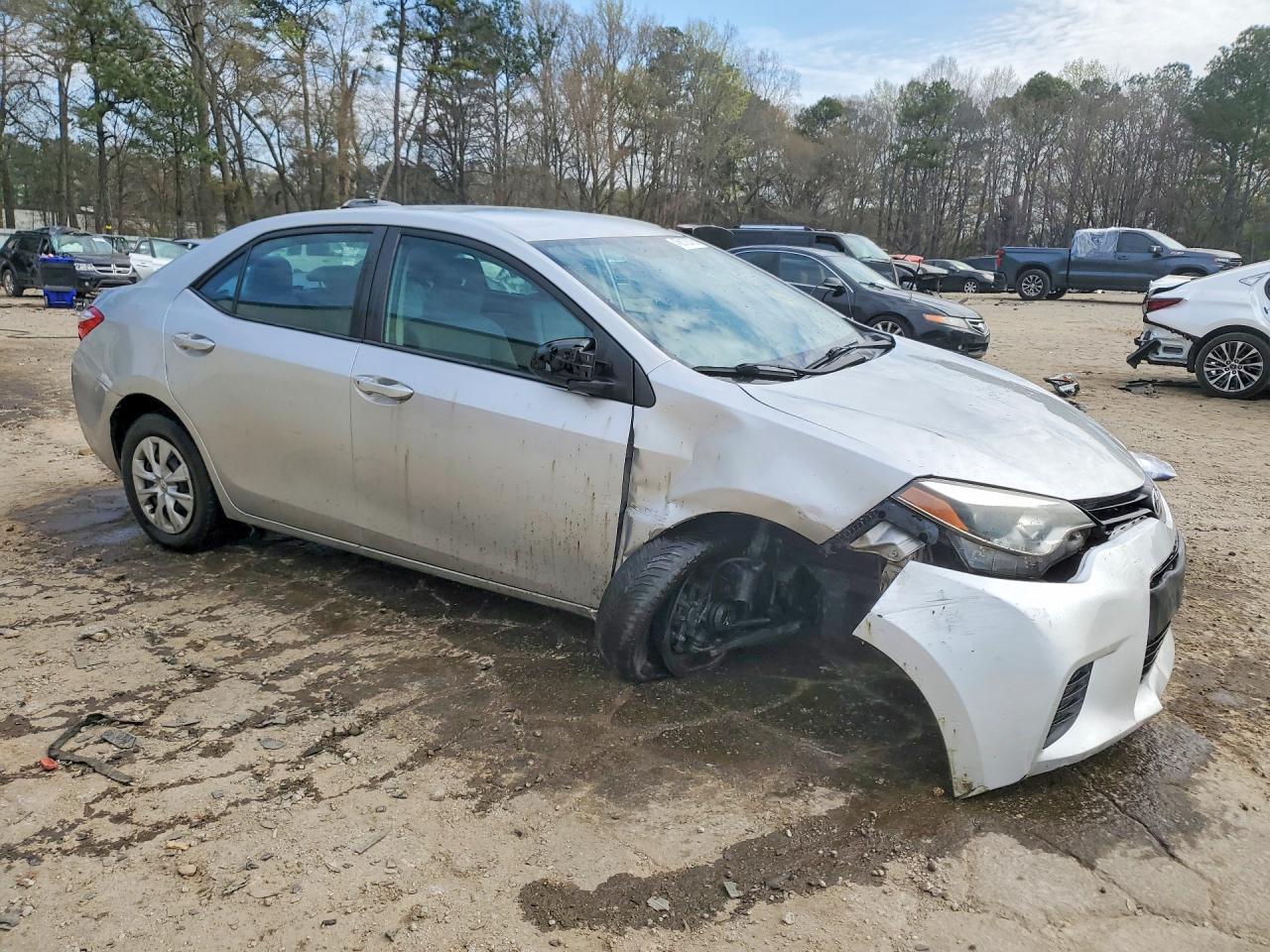 2015 Toyota Corolla L - Image 4