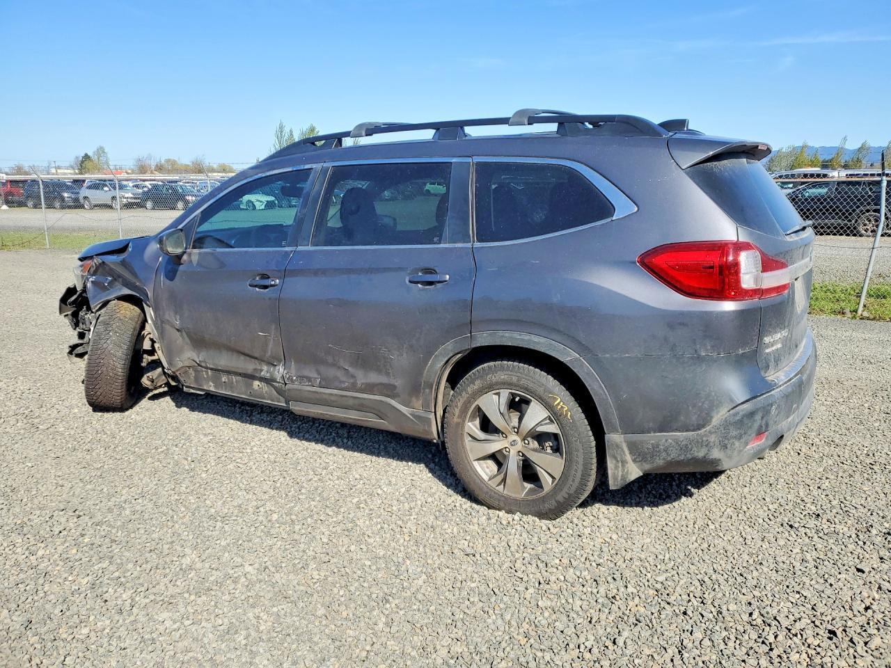 2020 Subaru Ascent Premium - Фото 2