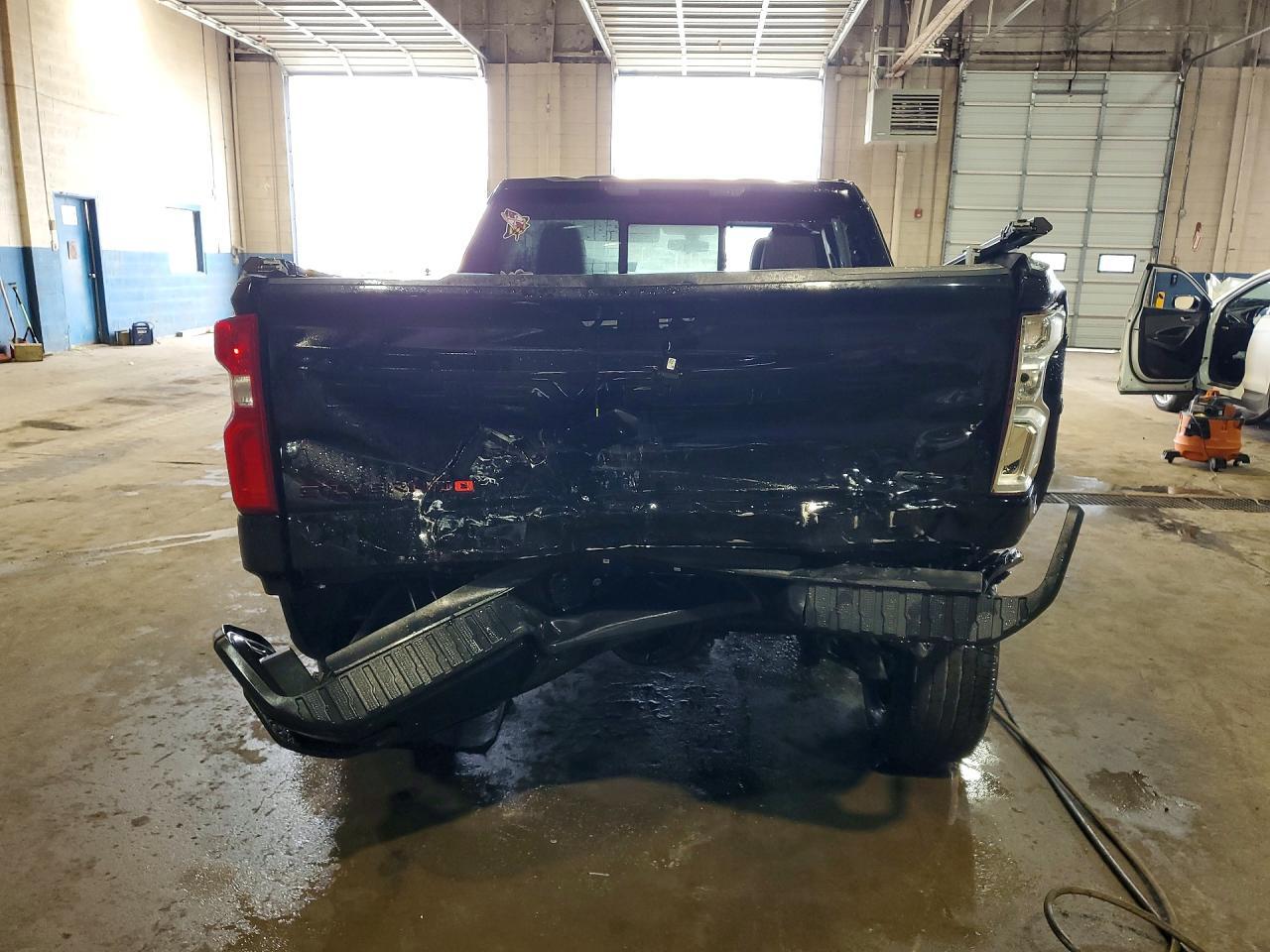2022 Chevrolet Silverado Ltd K1500 Rst - Image 6
