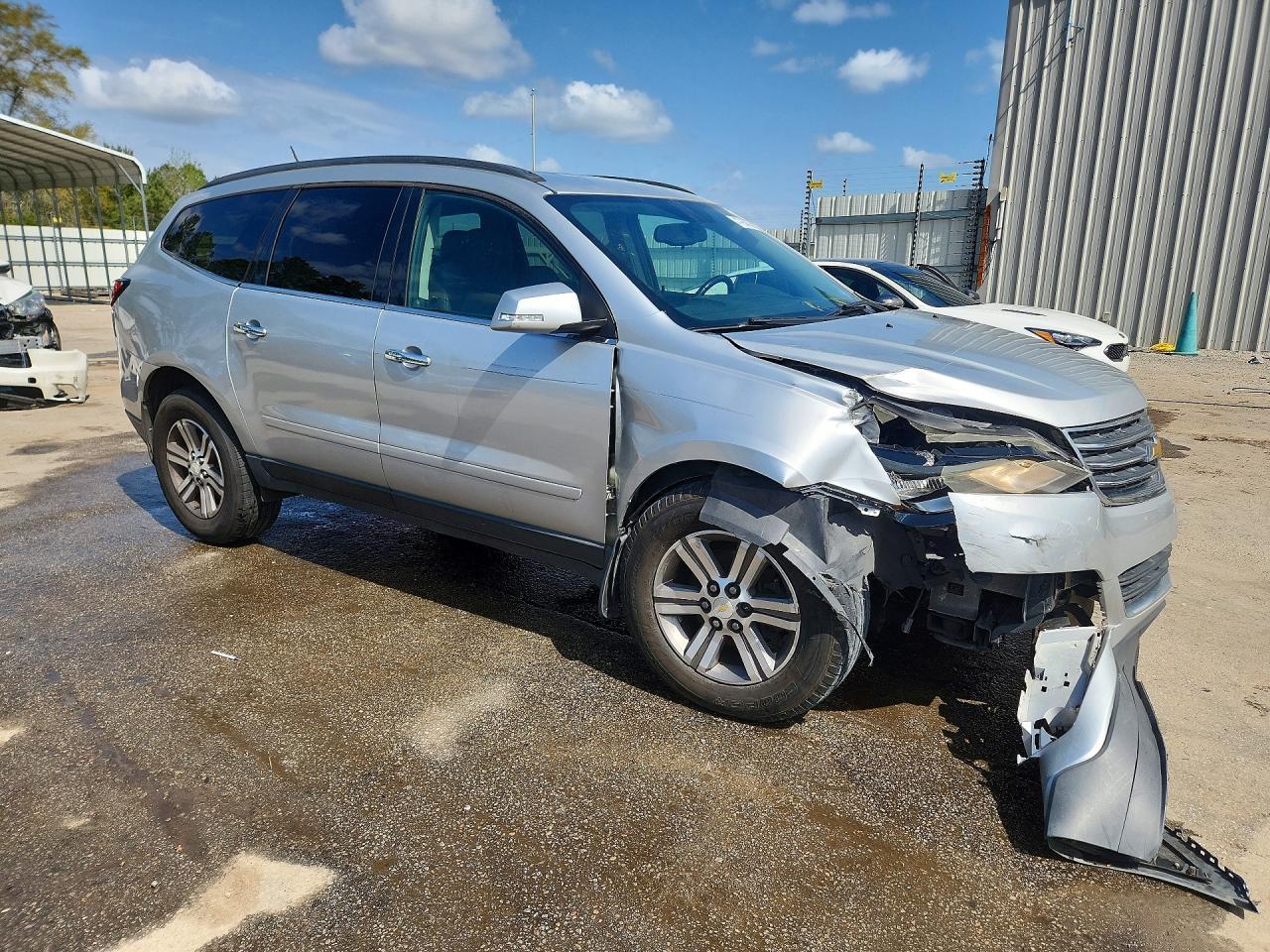 2016 Chevrolet Traverse Lt - Фото 4