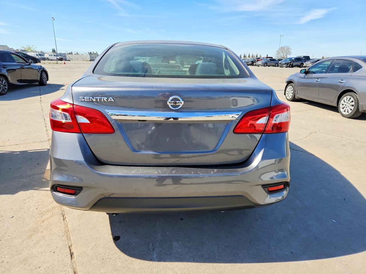 2019 Nissan Sentra S - Image 6