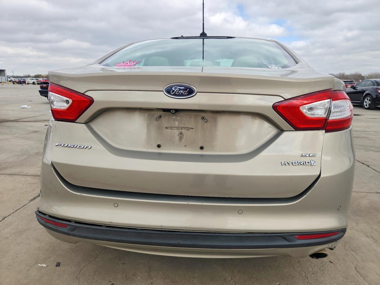 2015 Ford Fusion Se Hybrid - Фото 6