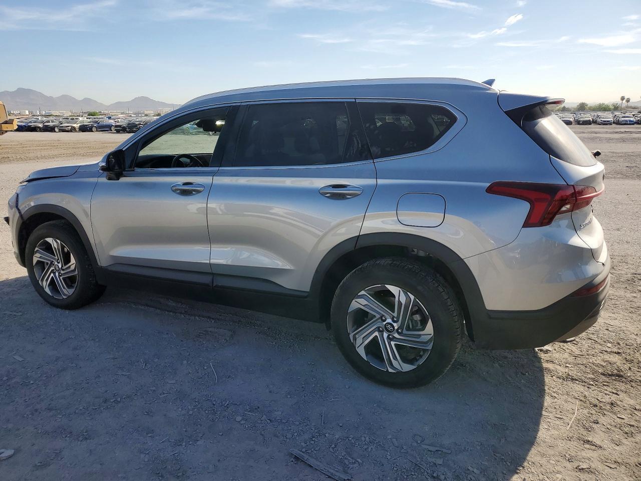 2023 Hyundai Santa Fe Se - Image 2