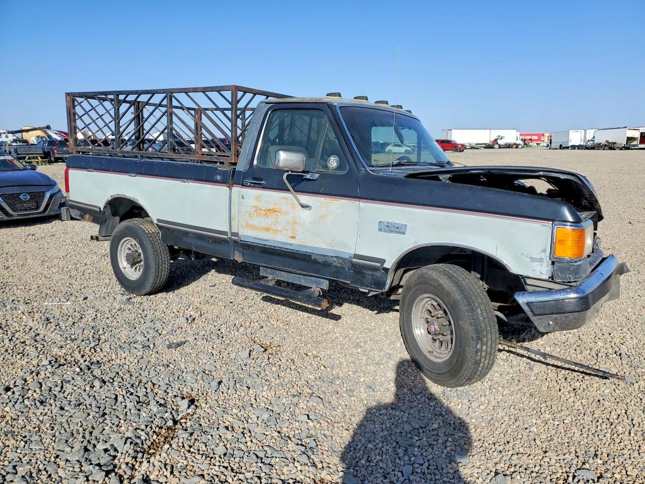 1990 Ford F250 - Фото 4