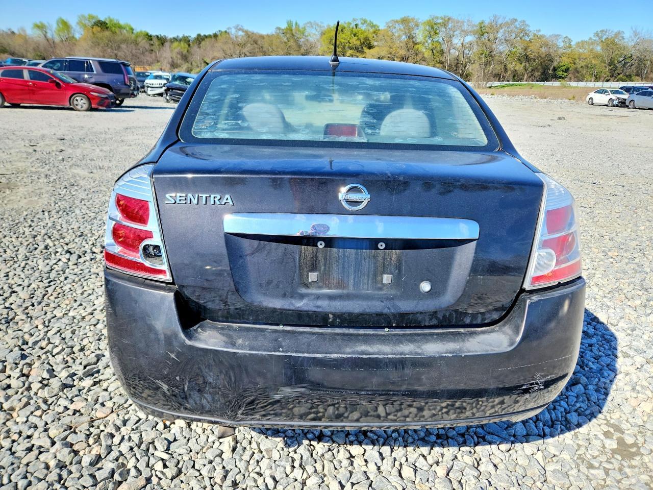 2010 Nissan Sentra 2.0 - Image 6