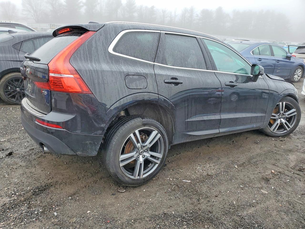 2021 Volvo Xc60 T5 Momentum - Фото 3