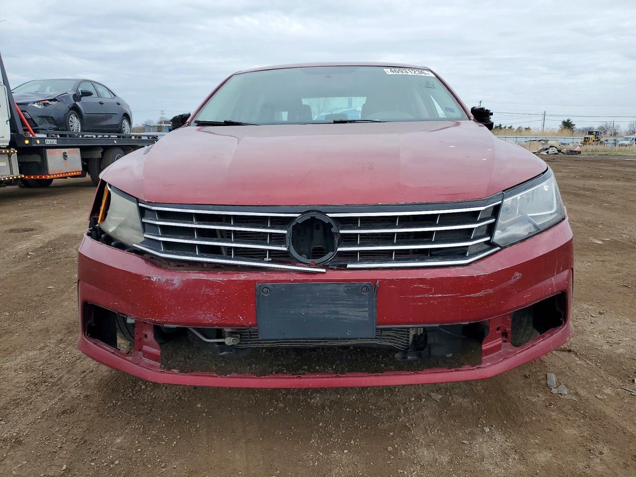 2016 Volkswagen Passat S - Image 5